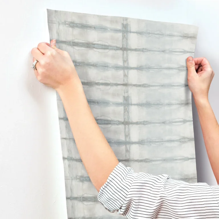 Modulus Geometric Stripe Wallpaper - Denim