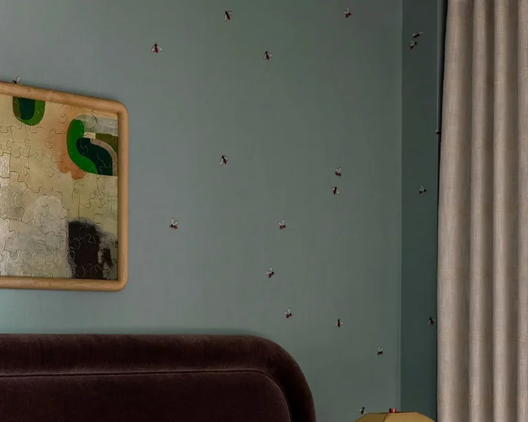 Linden - The Bees — Ảnh 2