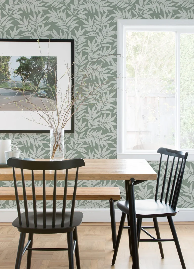 Morris Leaf Wallpaper - Green — Image 3