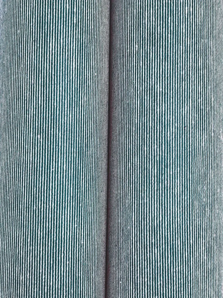 Ronald Redding Linen Levels Wallpaper - Twilight — Ảnh 2