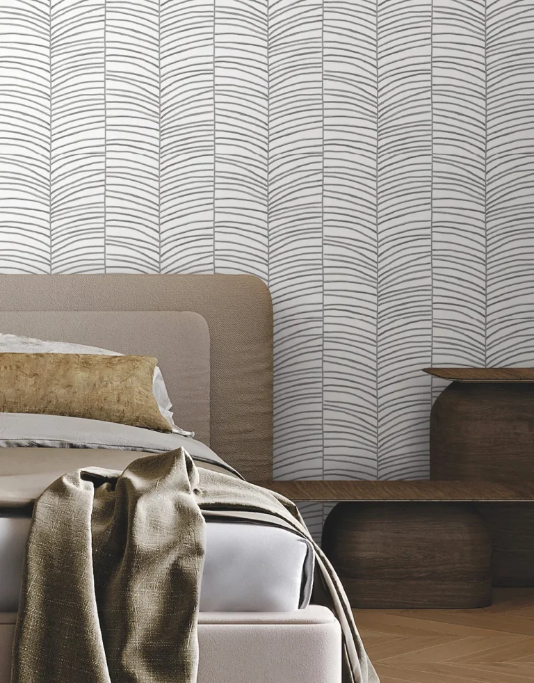 Cascade Palm Chevron Wallpaper - Onyx