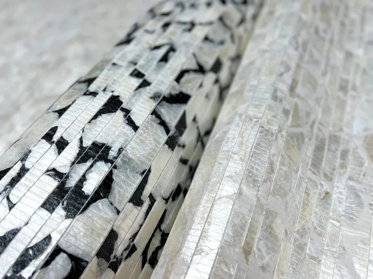 Capiz Offering Wallpaper - Black/White — Ảnh 2