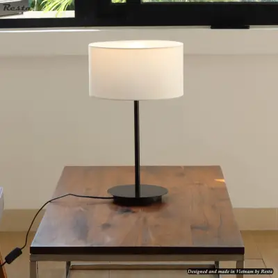 Resta 03 table lamp — Salt and pepper