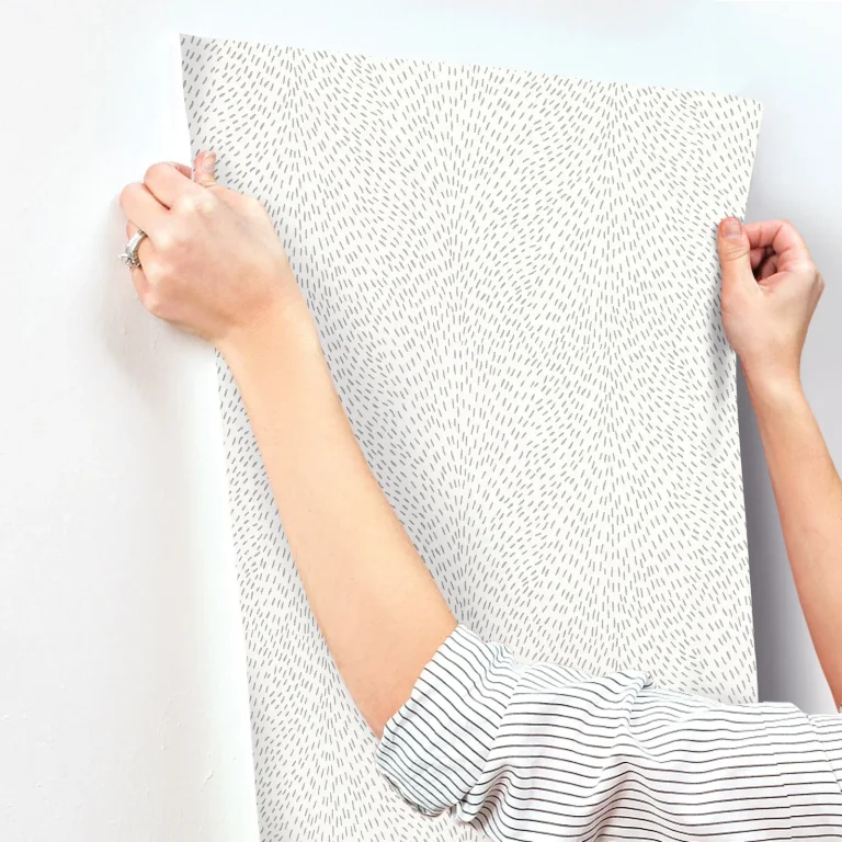 Dew Drop Wallpaper - White — Image 2