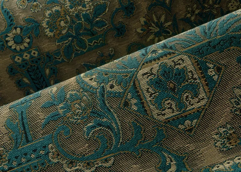 Brocade Peacock — Ảnh 3