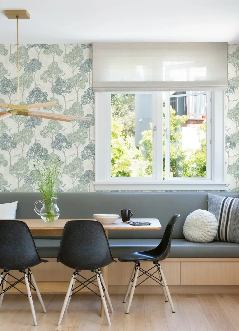 Lykke Textured Tree Wallpaper - Green — Image 2