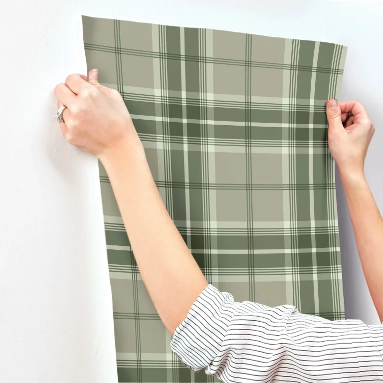 Emma Plaid Wallpaper - Evergreen — Ảnh 2